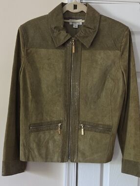 NWOT St John's Sport Marie Gray: Leather & Suede Jacket Olive Green Gold Zippers